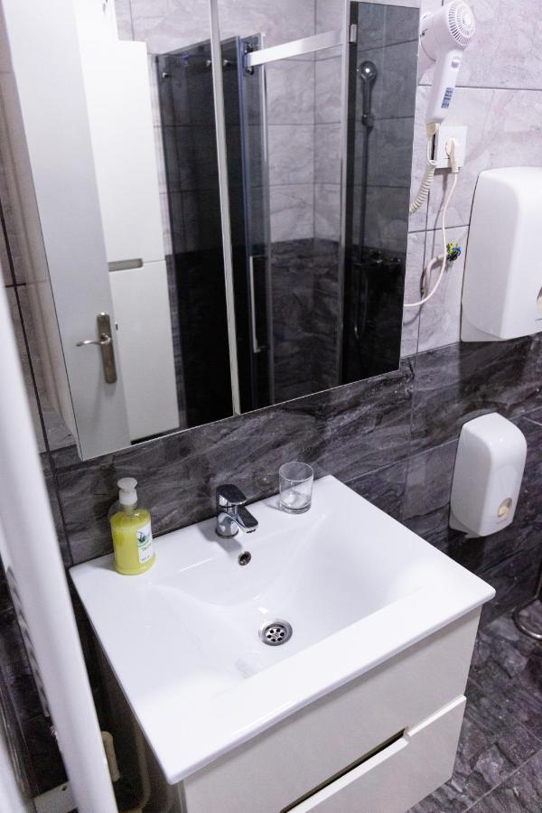 Spa Apartment Nalis Ниш Экстерьер фото